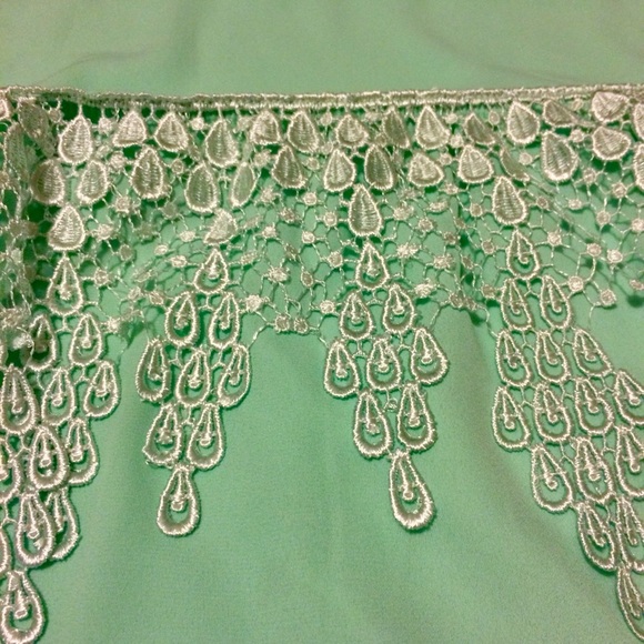 Tobi Off Shoulder Mint Dress - small - Picture 7 of 8